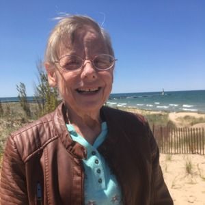 Meet your Posher, Cynthia